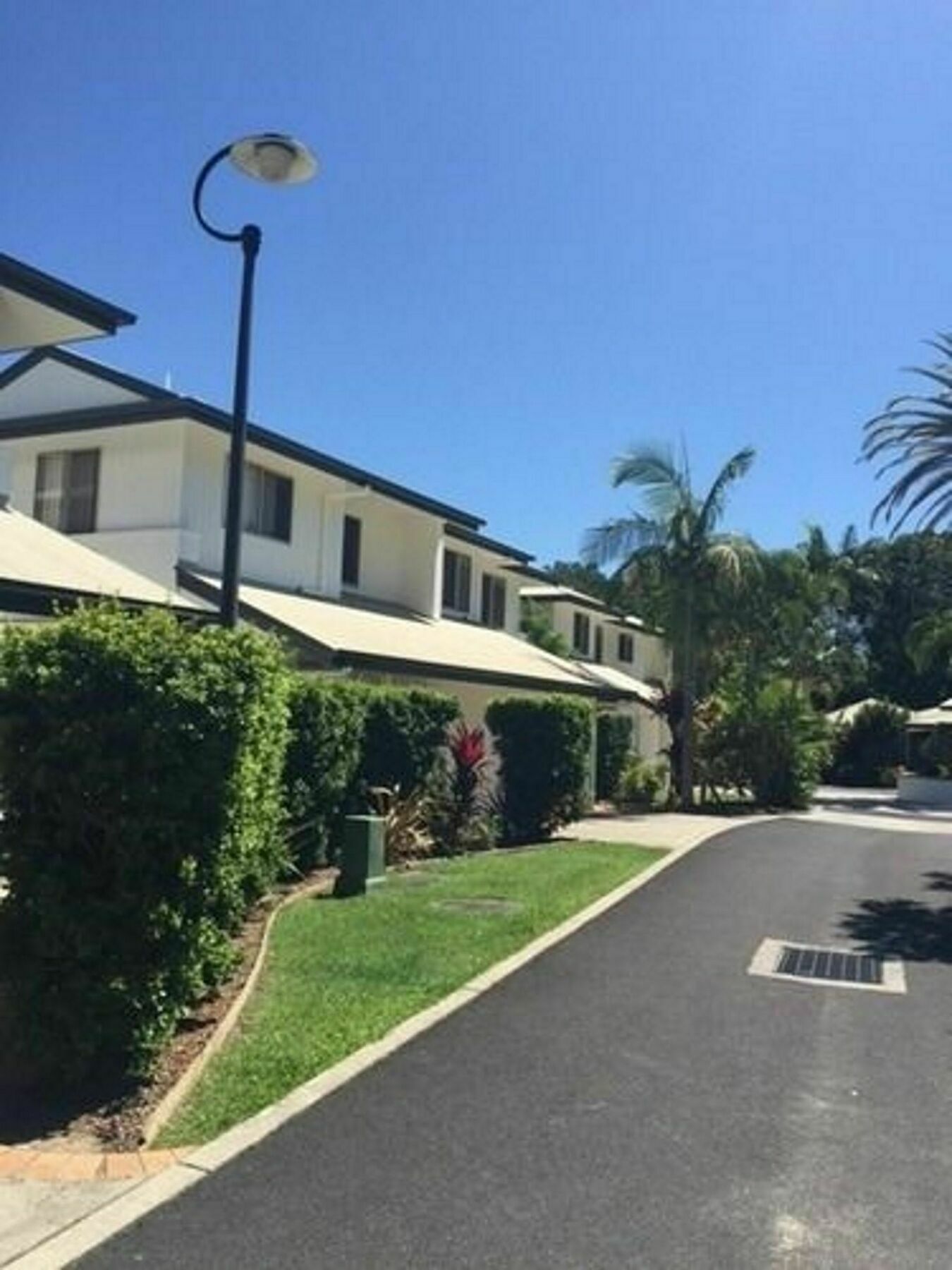 Byron Lakeside Holiday Apartments Byron Bay Exterior foto